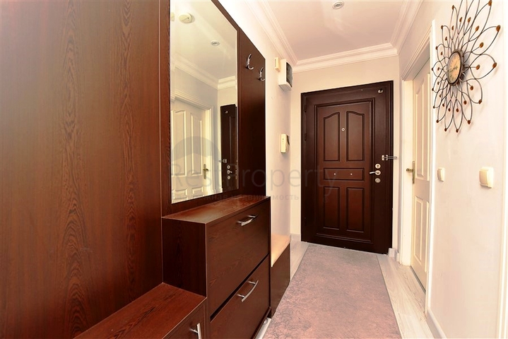 Простора квартира 1 + 1 в Джікджіллі