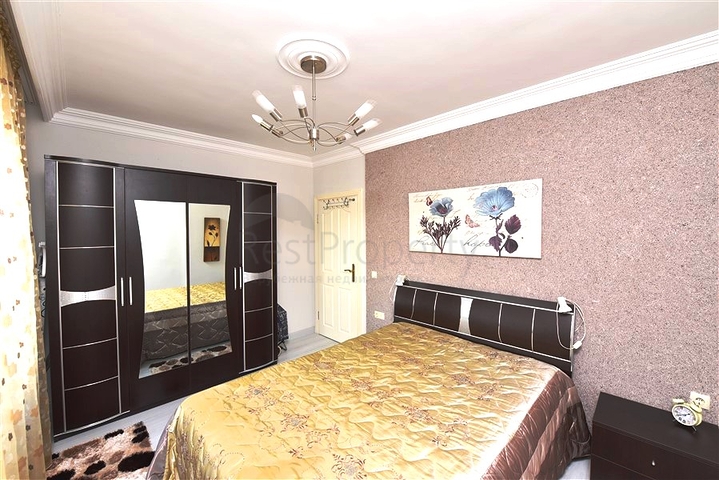 Простора квартира 1 + 1 в Джікджіллі