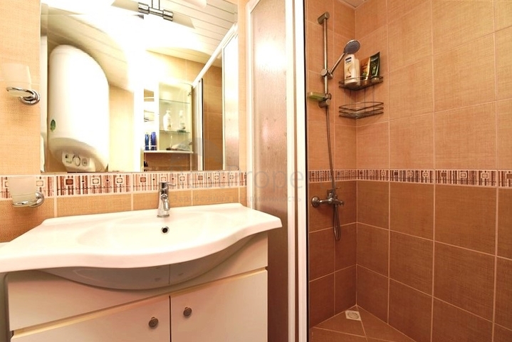 Простора квартира 1 + 1 в Джікджіллі