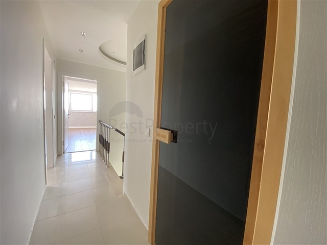 Пентхаус з панорамним видом на море в районі Тосмур