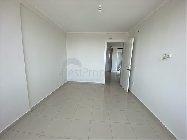 Пентхаус з панорамним видом на море в районі Тосмур