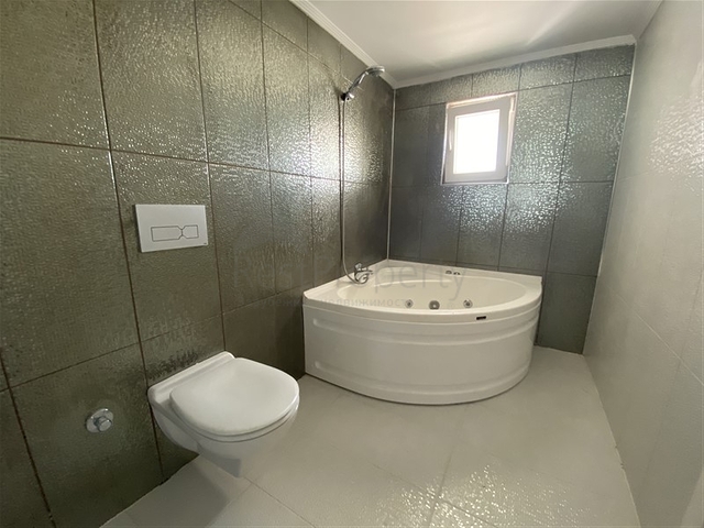 Пентхаус з панорамним видом на море в районі Тосмур