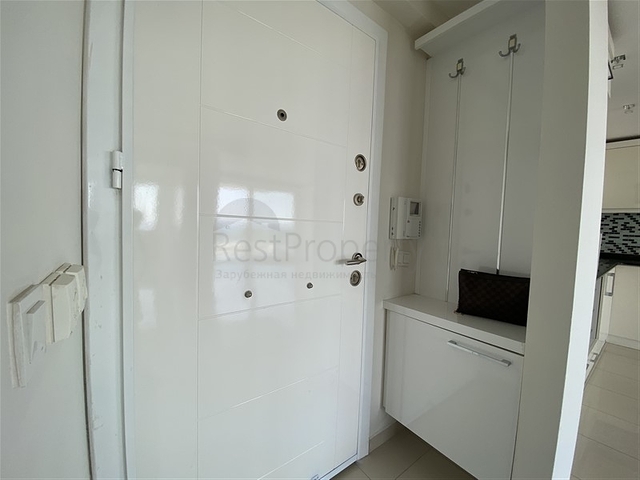 Пентхаус з панорамним видом на море в районі Тосмур