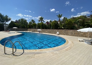 Пентхаус з панорамним видом на море в районі Тосмур