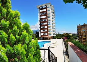 Пентхаус з панорамним видом на море в районі Тосмур