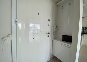 Пентхаус з панорамним видом на море в районі Тосмур