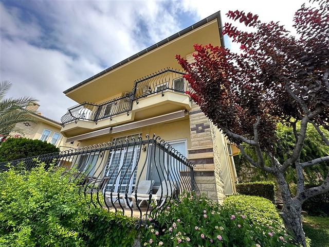 Вілла 4 + 1 в елітному районі Каргиджак 