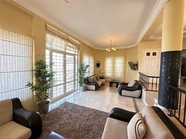 Вілла 4 + 1 в елітному районі Каргиджак 