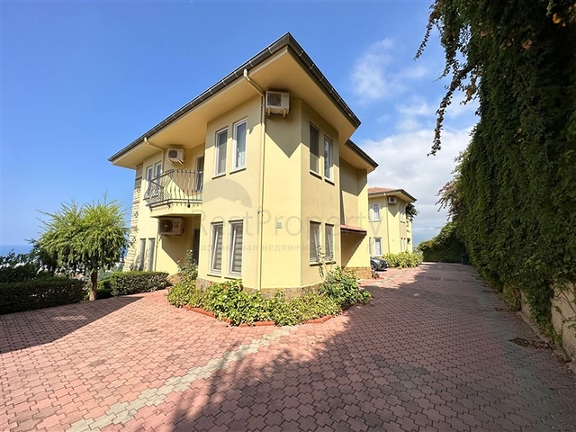 Вілла 4 + 1 в елітному районі Каргиджак 