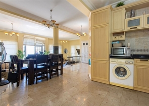 Вілла 4 + 1 в елітному районі Каргиджак 