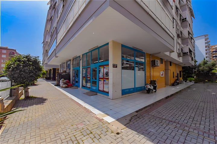 Комерційна нерухомість в Махмутларі