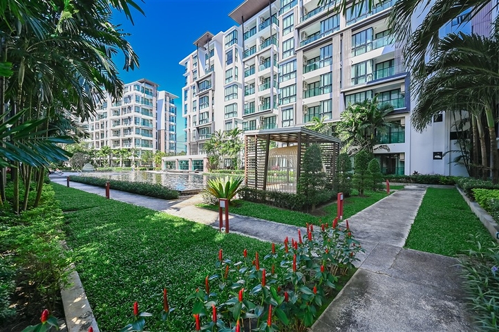 Житловий комплекс в 200 метрах від пляжу Наянг