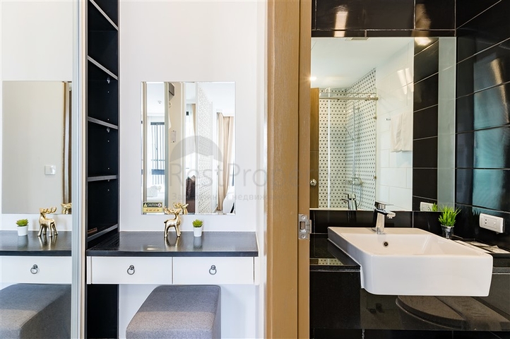 Житловий комплекс в 200 метрах від пляжу Наянг