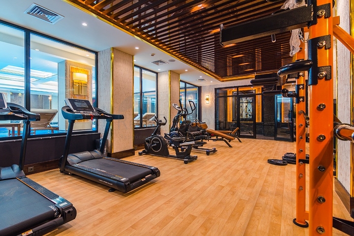 Трикімнатна квартира з євро ремонтом, видом на море і критим паркінгом Трикімнатна квартира з євро ремонтом, видом на море і критим паркінгом