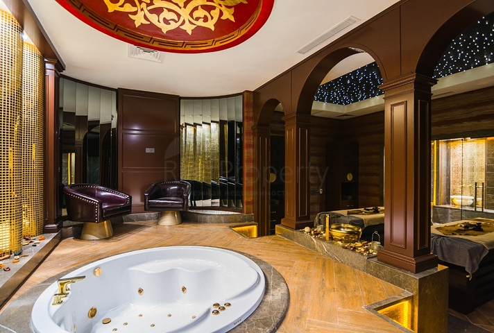 Трикімнатна квартира з євро ремонтом, видом на море і критим паркінгом Трикімнатна квартира з євро ремонтом, видом на море і критим паркінгом