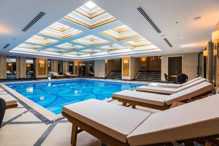 Трикімнатна квартира з євро ремонтом, видом на море і критим паркінгом Трикімнатна квартира з євро ремонтом, видом на море і критим паркінгом