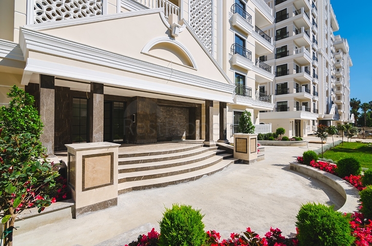 Трикімнатна квартира з євро ремонтом, видом на море і критим паркінгом Трикімнатна квартира з євро ремонтом, видом на море і критим паркінгом