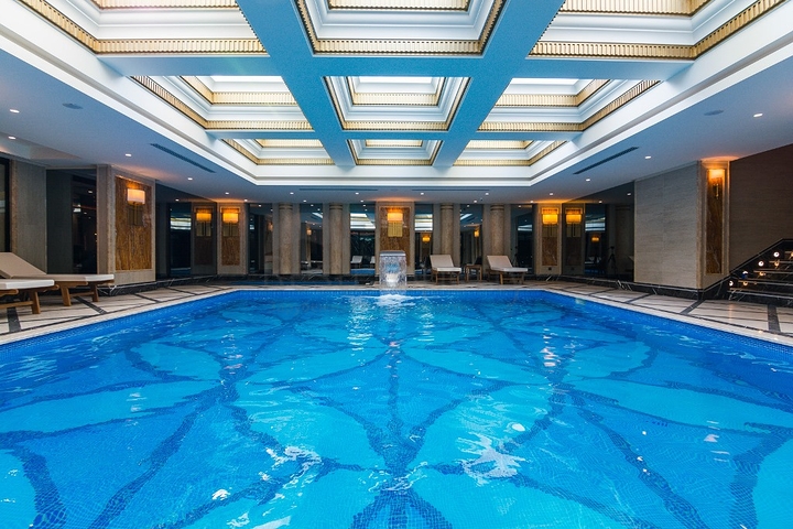 Трикімнатна квартира з євро ремонтом, видом на море і критим паркінгом Трикімнатна квартира з євро ремонтом, видом на море і критим паркінгом