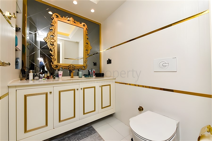 Трикімнатна квартира з євро ремонтом, видом на море і критим паркінгом Трикімнатна квартира з євро ремонтом, видом на море і критим паркінгом