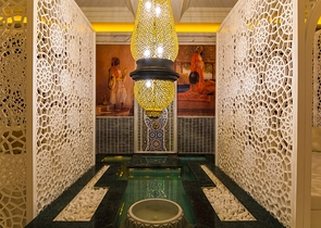 Трикімнатна квартира з євро ремонтом, видом на море і критим паркінгом Трикімнатна квартира з євро ремонтом, видом на море і критим паркінгом