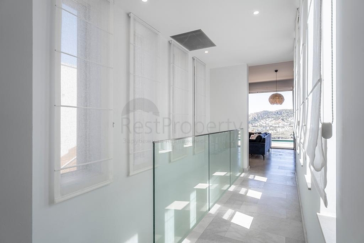 Сучасні вілли з приватними басейнами в Яликаваку 