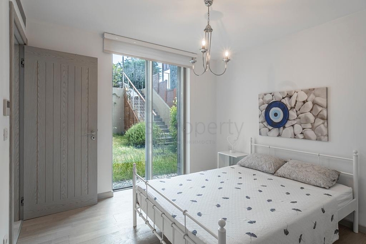 Сучасні вілли з приватними басейнами в Яликаваку 