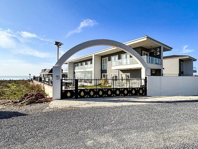 Дублекс 3+1 в малоповерховому ЖК в 150 м від моря