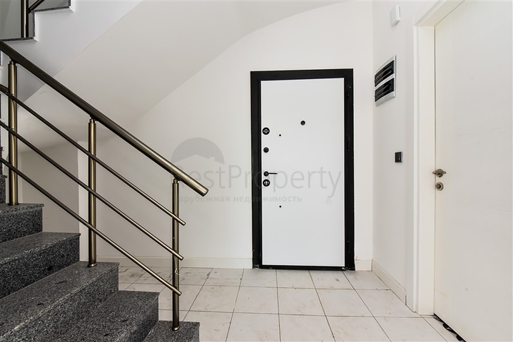 Дублекс 3+1 в малоповерховому ЖК в 150 м від моря