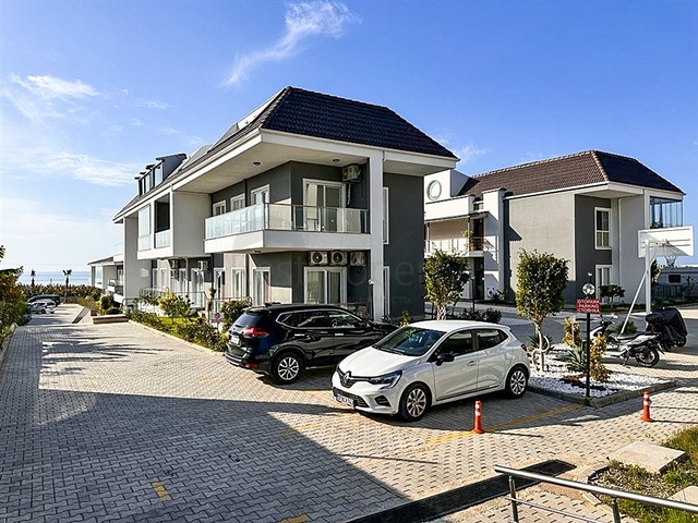 Дублекс 3+1 в малоповерховому ЖК в 150 м від моря