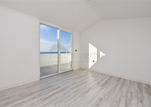 Дублекс 3+1 в малоповерховому ЖК в 150 м від моря