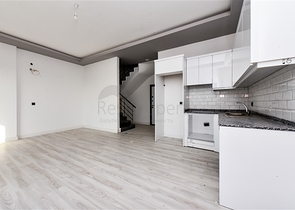 Дублекс 3+1 в малоповерховому ЖК в 150 м від моря