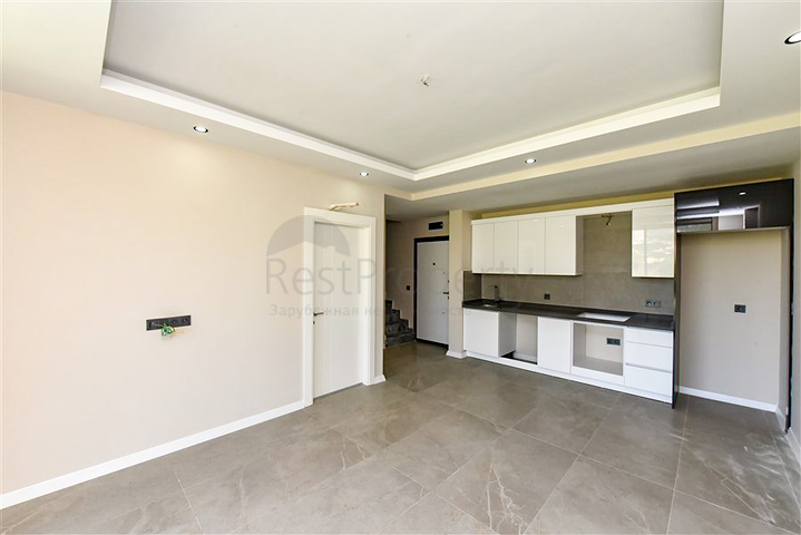 Пентхаус 3 + 1 з відкритим видом на гори в районі Каргиджак