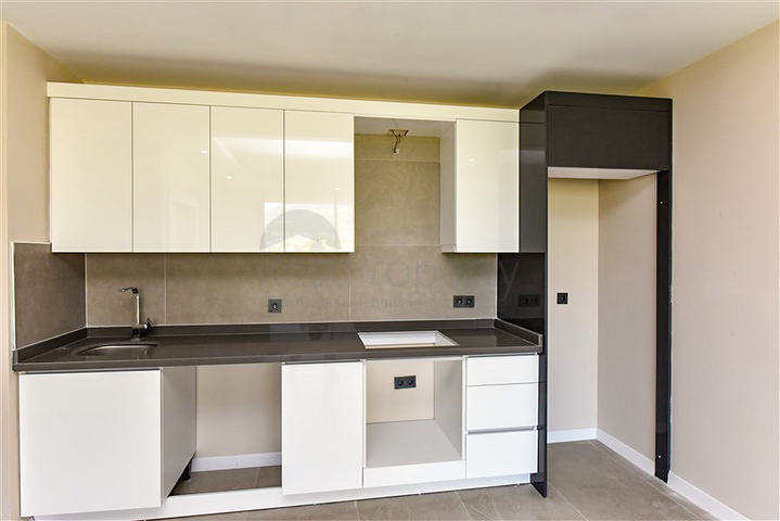 Пентхаус 3 + 1 з відкритим видом на гори в районі Каргиджак