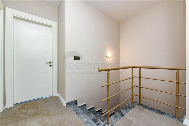 Пентхаус 3 + 1 з відкритим видом на гори в районі Каргиджак