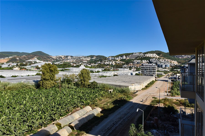 Пентхаус 3 + 1 з відкритим видом на гори в районі Каргиджак