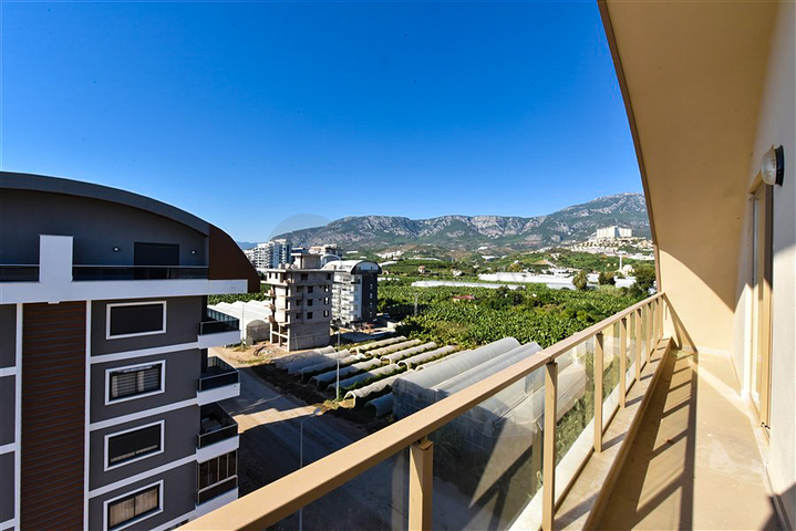 Пентхаус 3 + 1 у новому комплексі в районі Каргиджак