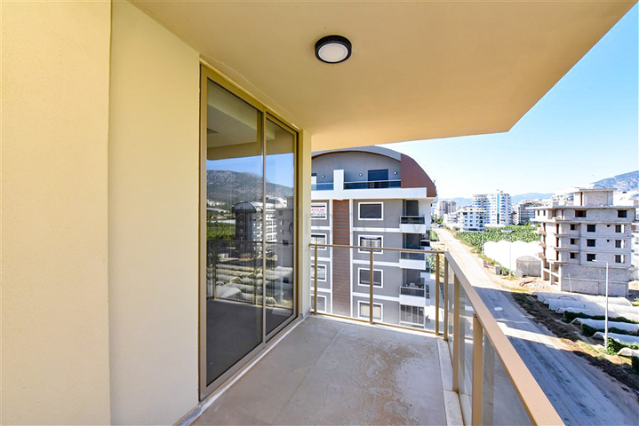 Пентхаус 3 + 1 у новому комплексі в районі Каргиджак