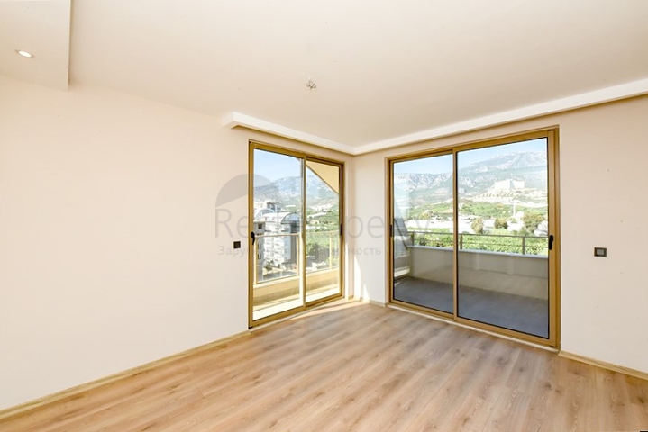 Пентхаус 3 + 1 у новому комплексі в районі Каргиджак