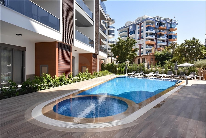 Садовий дуплекс 2 + 1 в районі Тосмур