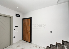 Садовий дуплекс 2 + 1 в районі Тосмур