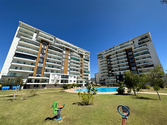 Велика квартира 3+1 в перспективному районі Газіпаша