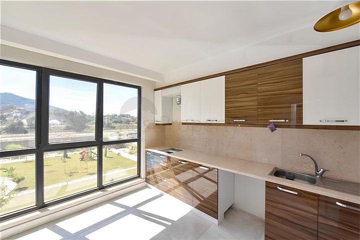 Велика квартира 3+1 в перспективному районі Газіпаша