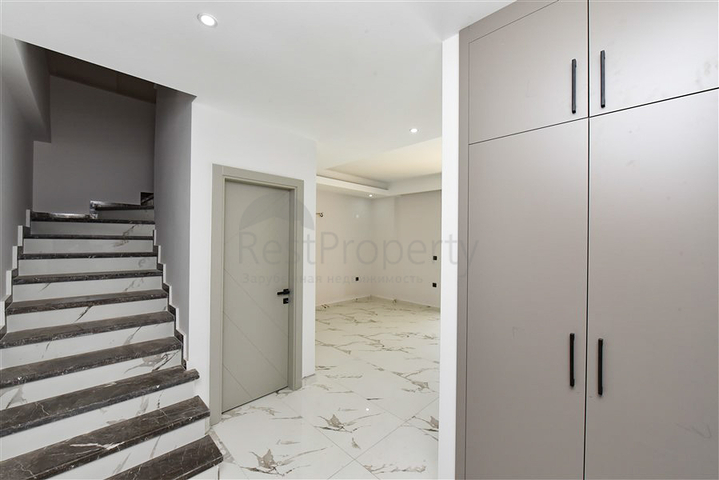 Садовий дуплекс плануванням 2+1 в районі Тосмур