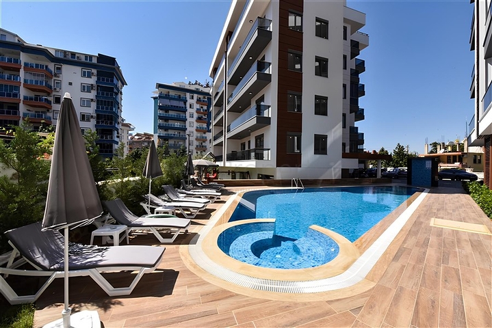 Садовий дуплекс плануванням 2+1 в районі Тосмур