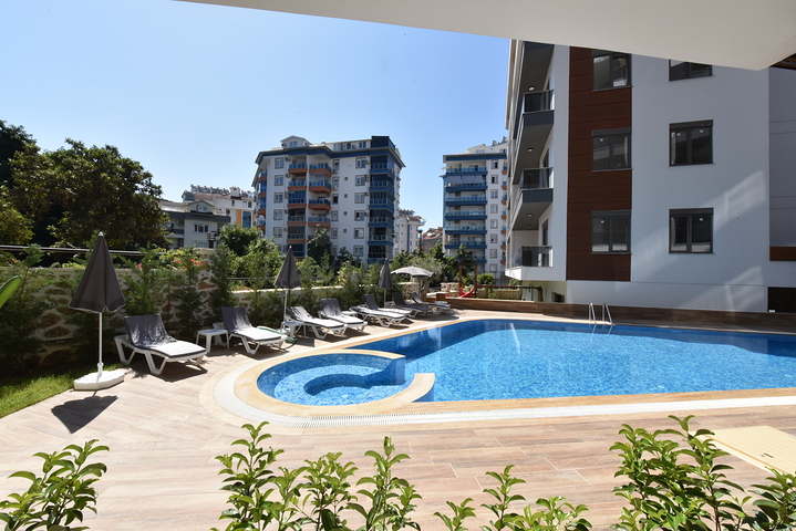 Садовий дуплекс плануванням 2+1 в районі Тосмур