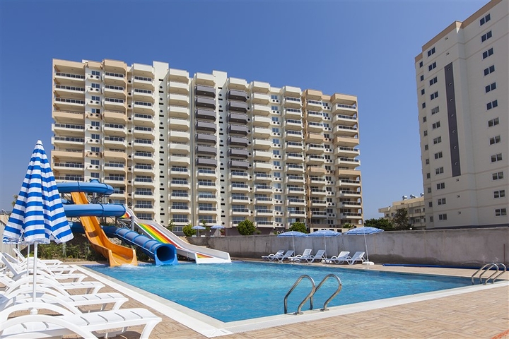 Квартири в готовому комплексі в 110 метрах від моря в районі Аяш-Ердемлі