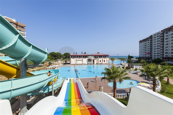 Квартири з видом на море в Ердемлі