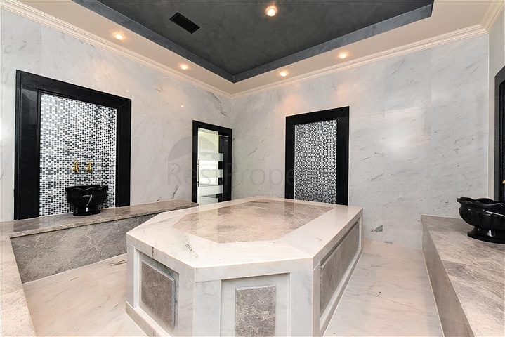 Квартира 1 + 1 в районі Махмутлар