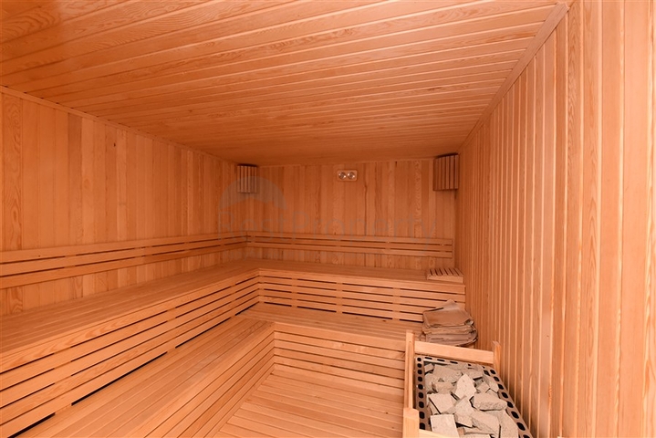 Пентхаус з видом на море в районі Конакли