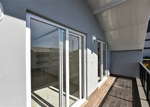 Пентхаус з видом на море в районі Конакли